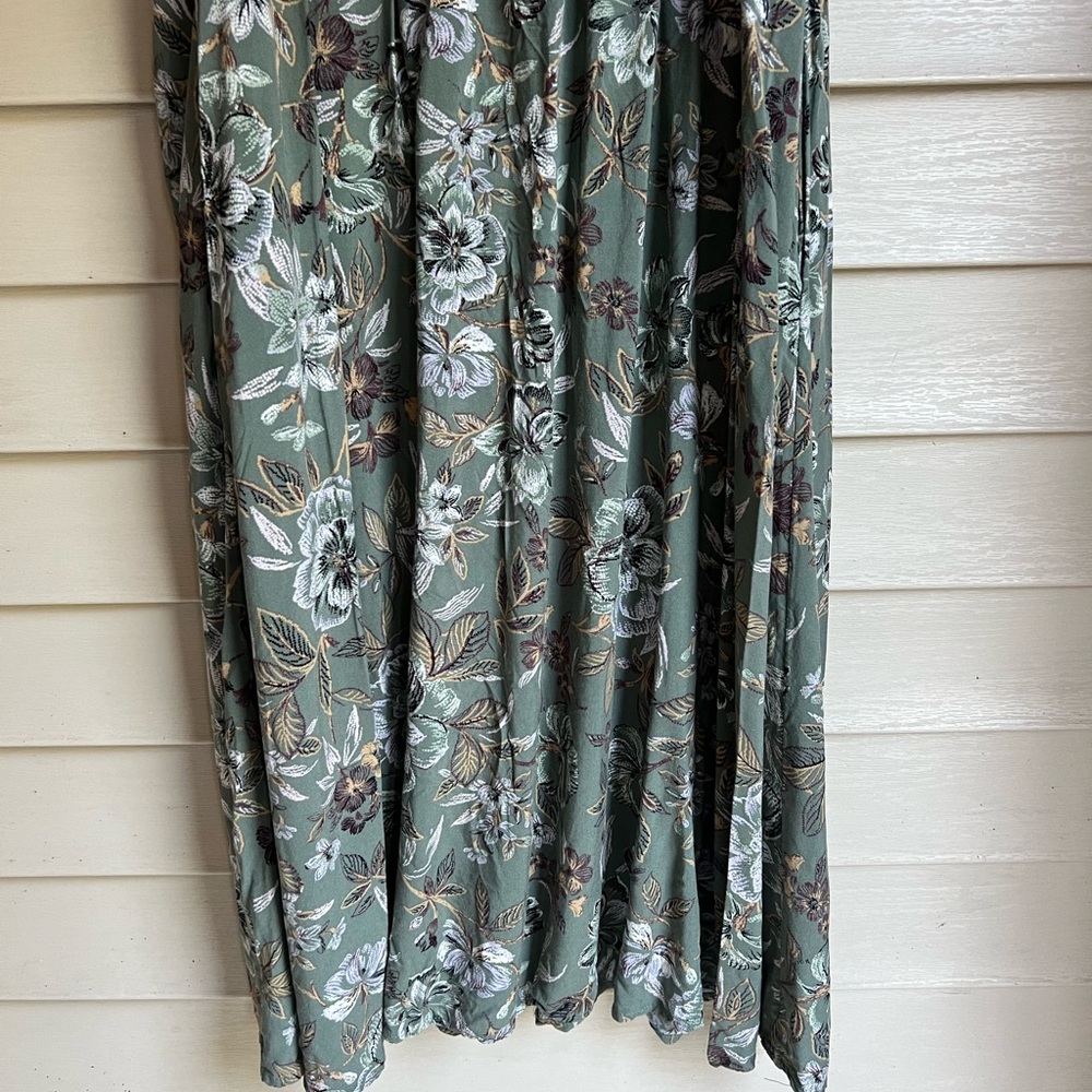 Maurice’s Smocked Floral Green Dress Size XXL - Picture 9 of 14